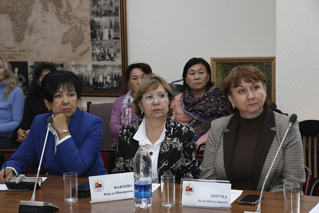 В КРСУ прошло научное обсуждение проблем продвижения и преподавания русского языка